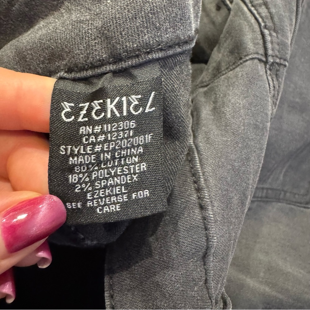 Ezekiel Men's Dark Gray Bootcut Jeans size 36 EZ Rider 302 - Picture 6 of 6
